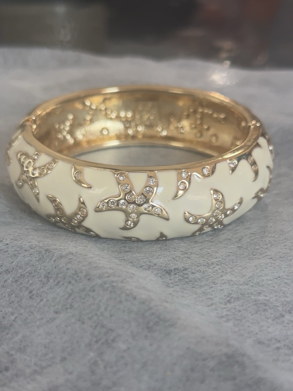 Tommy Bahama Gold-Tone Cream Starfish Enamel Bangle